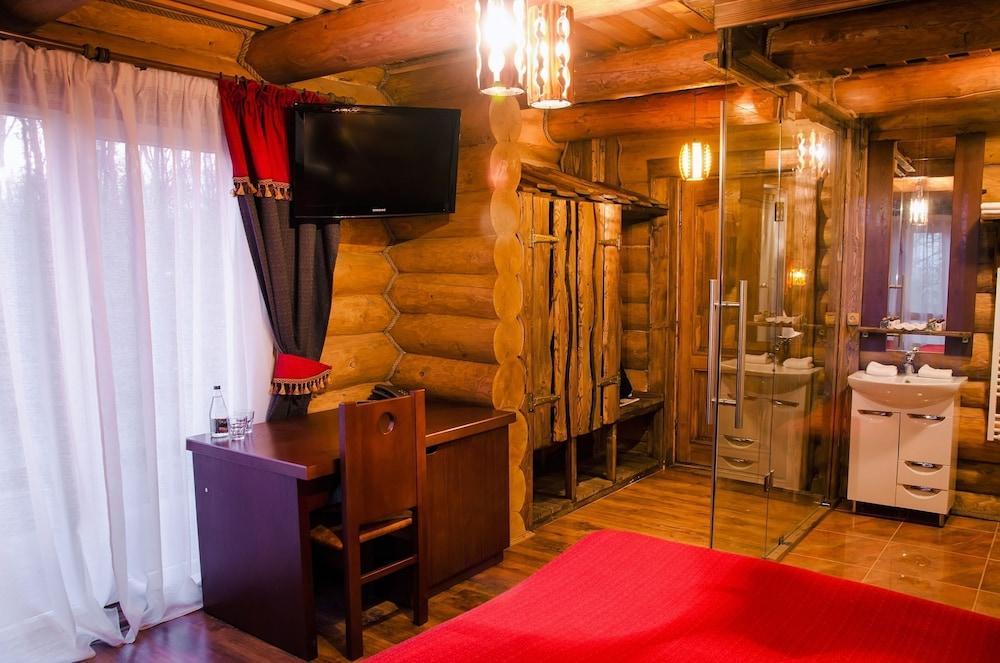 Hotel Praha Uzjhorod Exteriör bild